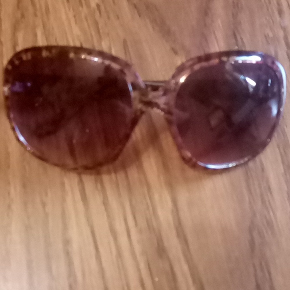 Animal print sunglasses bundle - Picture 5 of 7